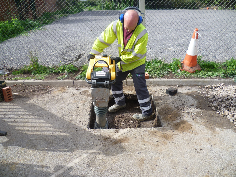 Hands-on practical training with small tools and compaction equipment